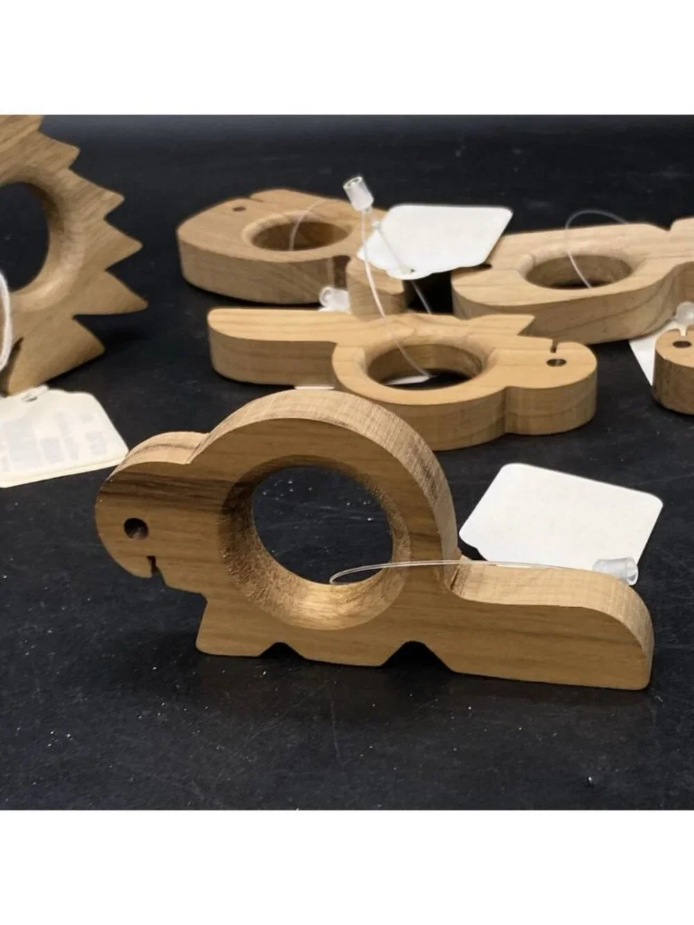 Myrtlewood Oregon Wood 7 Napkin Rings Whale Beaver Tree